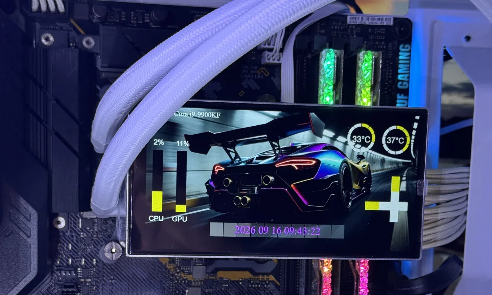 PC gamer montado pela VITECH em Mossoró, com water cooler, memória RGB e tela de temperatura